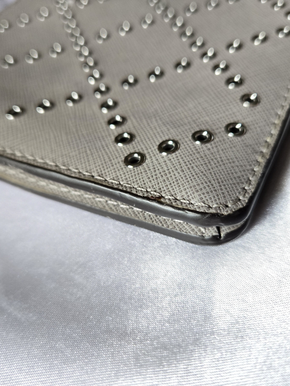 Michael Kors Silver Studded Wristlet Pouch EUC - Picture 4 of 10